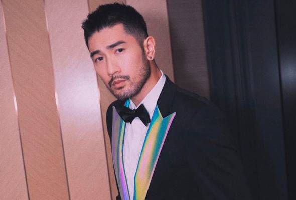 Hero tampan dan ternama meninggal dunia di set penggambaran Hero tampan dan ternama meninggal dunia di set penggambaran