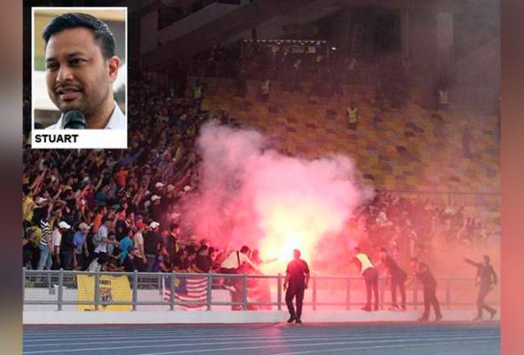 Kekecohan penonton Malaysia dan Indonesia, FAM tunggu arahan FIFA Kekecohan penonton Malaysia dan Indonesia, FAM tunggu arahan FIFA