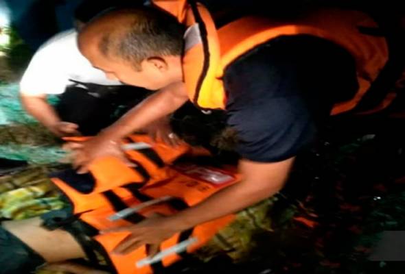 Remaja OKU dijumpai lemas di Sungai Paka Remaja OKU dijumpai lemas di Sungai Paka