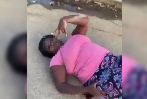 Wanita ditembak senyum sebelum hembus nafas terakhir Wanita ditembak senyum sebelum hembus nafas terakhir
