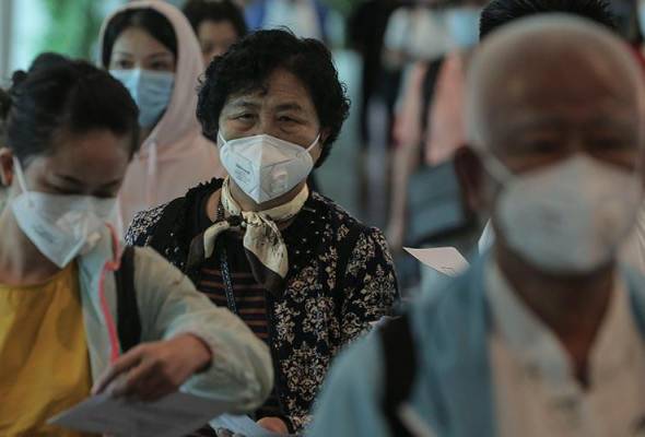 Farmasi jual penutup hidung dan mulut harga tinggi dikompaun Farmasi jual penutup hidung dan mulut harga tinggi dikompaun
