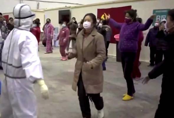 Covid 19 Video Petugas Perubatan Menari Di Wuhan Curi Perhatian