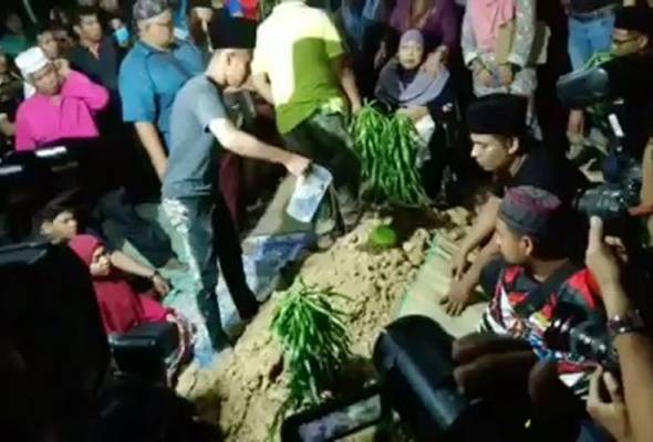 Kalau aku mati tolong kebumikan aku, Achey imbas gurauan Abam yang menjadi kenyataan Kalau aku mati tolong kebumikan aku, Achey imbas gurauan Abam yang menjadi kenyataan