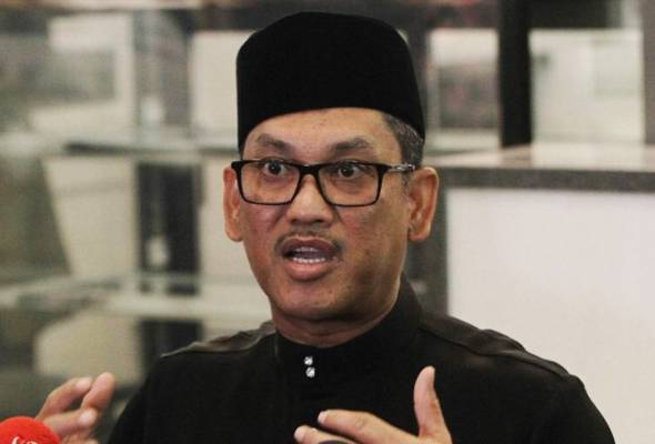 Berhenti berpolitik Anwar, bantu kerajaan tangani COVID-19 - Faizal Azumu Berhenti berpolitik Anwar, bantu kerajaan tangani COVID-19 - Faizal Azumu