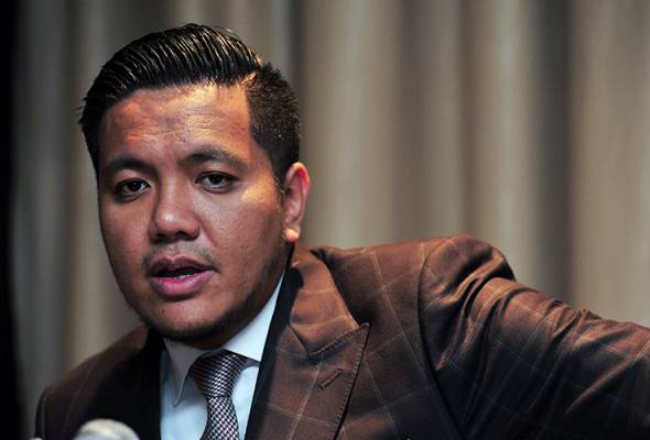 P. Pinang disaran potong gaji Ketua Menteri, Exco sebagai langkah penjimatan hadapi COVID-19 P. Pinang disaran potong gaji Ketua Menteri, Exco sebagai langkah penjimatan hadapi COVID-19