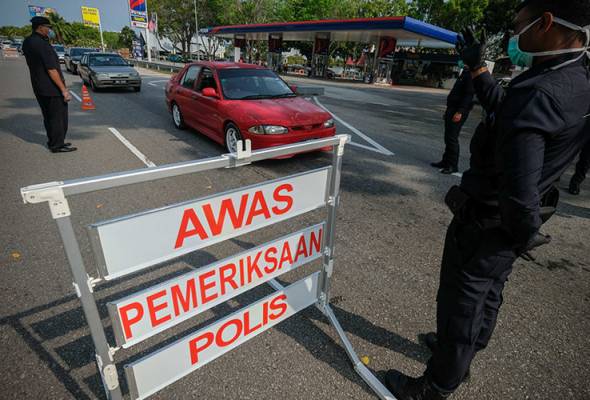 Selangor Police to intensify roadblocks to curb interstate travel | Astro Awani
