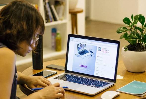 Aplikasi pejabat jarak jauh penting bagi perniagaan - Alibaba Cloud Intelligence Aplikasi pejabat jarak jauh penting bagi perniagaan - Alibaba Cloud Intelligence
