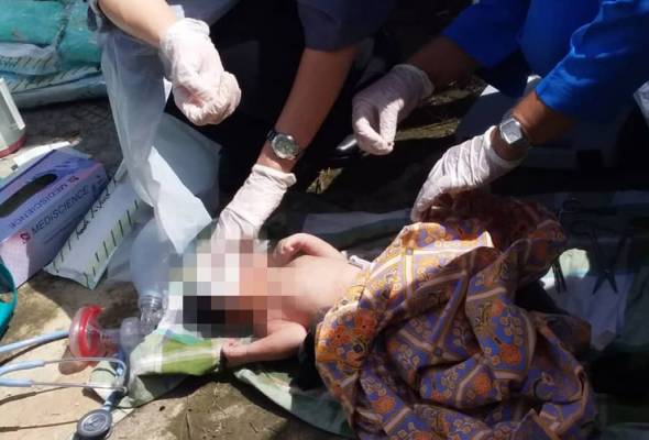 Polis tahan remaja campak bayi dari tingkat 4, teman lelaki diburu Polis tahan remaja campak bayi dari tingkat 4, teman lelaki diburu
