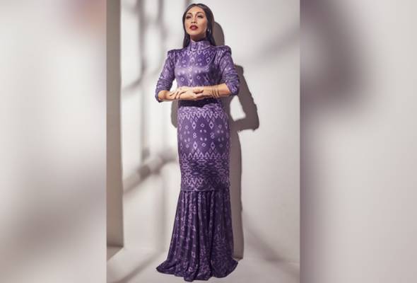 Imbau perjalanan karier seni Dayang Nurfaizah dalam 'Showcase Virtual' Imbau perjalanan karier seni Dayang Nurfaizah dalam 'Showcase Virtual'