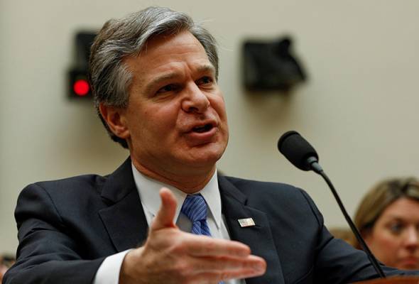 FBI head helped Facebook defend encryption he's now fighting FBI head helped Facebook defend encryption he's now fighting