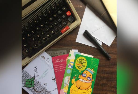 Menjelang Syawal: Tradisi hantar kad raya imbau nostalgia Menjelang Syawal: Tradisi hantar kad raya imbau nostalgia