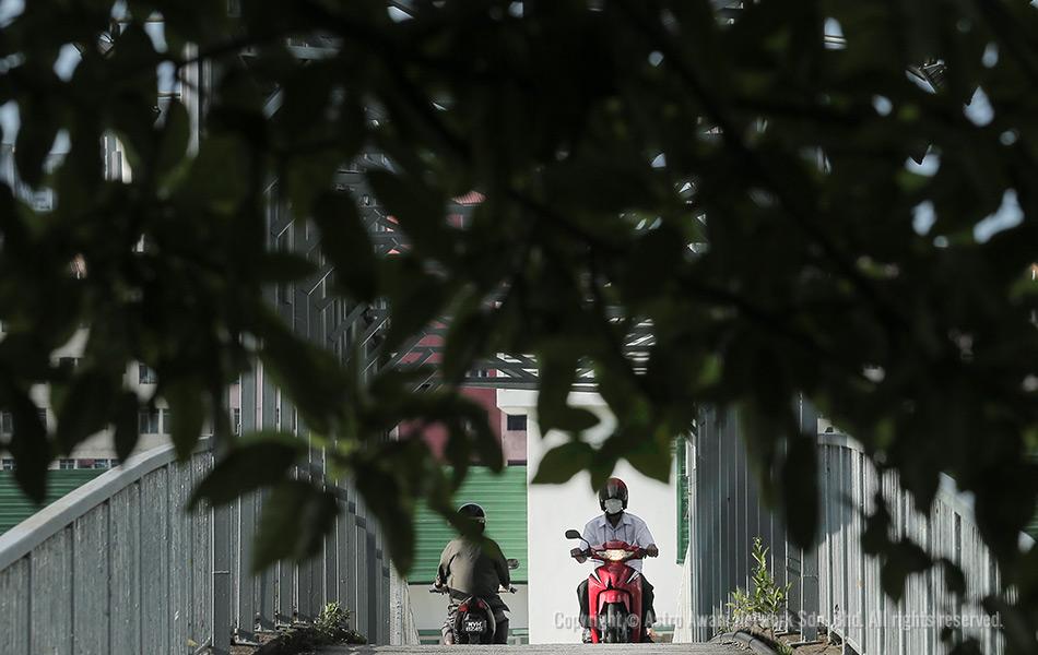 PKPB yang dilaksanakan bermula 4 Mei 2020 sudah diwartakan, sekali gus semua peraturan di bawah PKP sebelum ini terbatal secara automatik. - Astro AWANI/Shahir Omar PKPB yang dilaksanakan bermula 4 Mei 2020 sudah diwartakan, sekali gus semua peraturan di bawah PKP sebelum ini terbatal secara automatik. - Astro AWANI/Shahir Omar