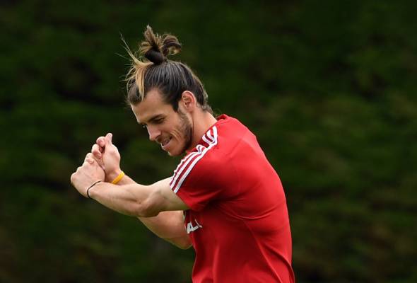 Curry boleh bermain golf pada hari perlawanan tetapi saya tidak! - Bale Curry boleh bermain golf pada hari perlawanan tetapi saya tidak! - Bale