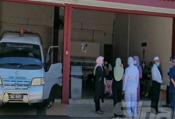 Mangsa keracunan puding buih meninggal dunia Mangsa keracunan puding buih meninggal dunia