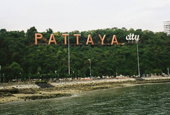 Thailand buka semula panggung wayang, pantai kepada umum Thailand buka semula panggung wayang, pantai kepada umum