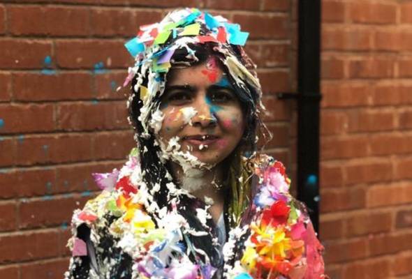 Malala Yousafzai kini graduan Universiti Oxford Malala Yousafzai kini graduan Universiti Oxford