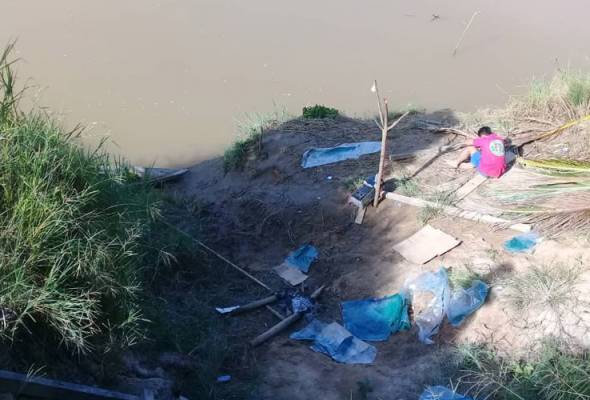 Wanita membasuh di tebing sungai hilang, dipercayai disambar buaya Wanita membasuh di tebing sungai hilang, dipercayai disambar buaya