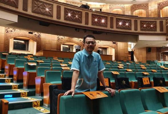Selamat bersara Abang Joe, kami akan merinduimu... Selamat bersara Abang Joe, kami akan merinduimu...