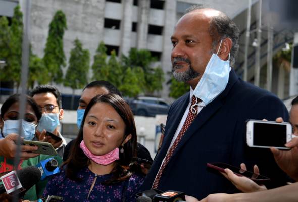 Hannah Yeoh records statement in Bukit Aman over social media post Hannah Yeoh records statement in Bukit Aman over social media post