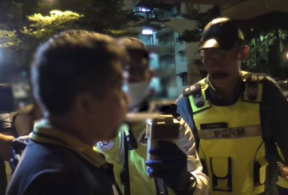 11 ditahan, 3,463 saman dikeluarkan dalam Op Alkohol dan Samseng Jalanan Selangor 11 ditahan, 3,463 saman dikeluarkan dalam Op Alkohol dan Samseng Jalanan Selangor
