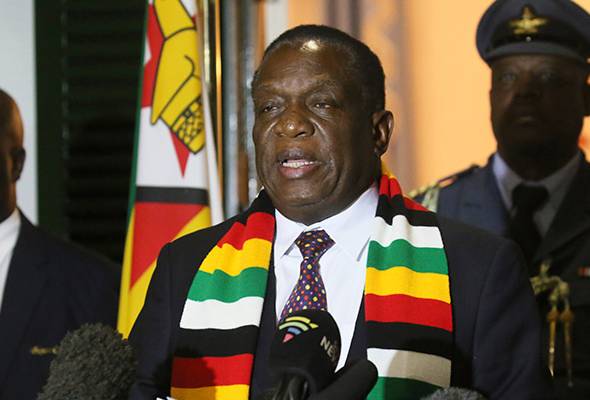 Presiden Zimbabwe suarakan kebimbangan terhadap lonjakan kes COVID -19 Presiden Zimbabwe suarakan kebimbangan terhadap lonjakan kes COVID -19