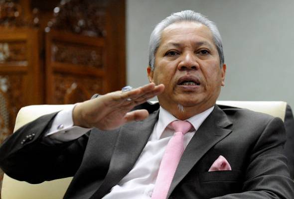 DBKL bakal keluarkan garis panduan baharu lesen jual arak - Annuar Musa DBKL bakal keluarkan garis panduan baharu lesen jual arak - Annuar Musa
