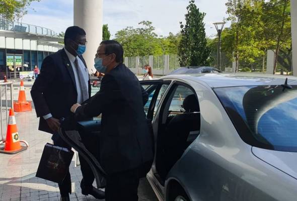 Projek terowong RM6.3 bilion: Guan Eng hadir beri keterangan kali ketiga kepada SPRM Projek terowong RM6.3 bilion: Guan Eng hadir beri keterangan kali ketiga kepada SPRM