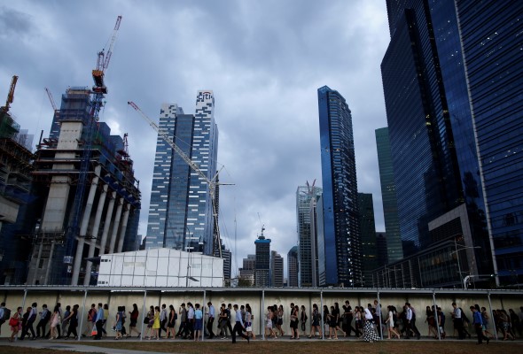 COVID-19: Singapura tingkat peraturan notis duduk rumah, pelawat wajib pakai alat pemantauan elektronik COVID-19: Singapura tingkat peraturan notis duduk rumah, pelawat wajib pakai alat pemantauan elektronik