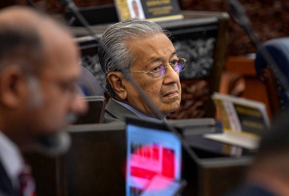 Usul pengosongan jawatan Speaker, pembangkang dakwa tidak diberi masa cukup Usul pengosongan jawatan Speaker, pembangkang dakwa tidak diberi masa cukup