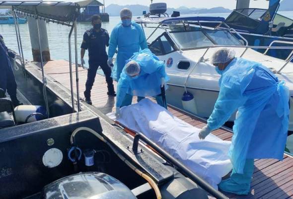 Mayat kru bot nelayan jatuh laut ditemui terapung Mayat kru bot nelayan jatuh laut ditemui terapung