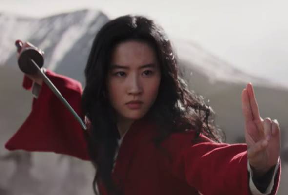 Aktivis demokrasi Hong Kong seru boikot filem 'Mulan' gara-gara tweet pelakon utama Aktivis demokrasi Hong Kong seru boikot filem 'Mulan' gara-gara tweet pelakon utama