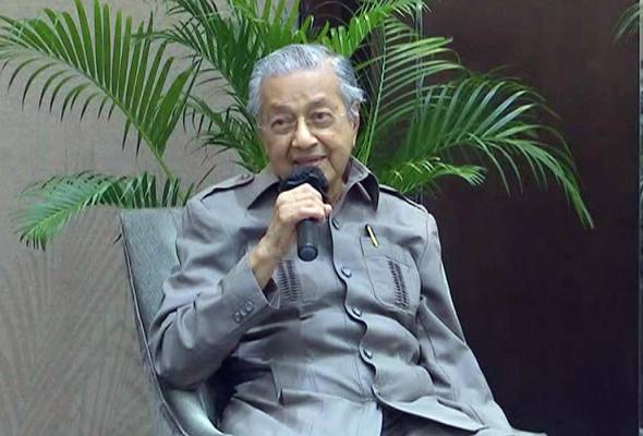 Kerjasama dengan PH? Saya tidak tahu apa yang Anwar katakan - Tun M Kerjasama dengan PH? Saya tidak tahu apa yang Anwar katakan - Tun M