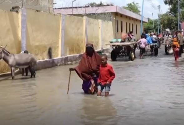 Banjir di Somalia akibatkan ratusan ribu hilang tempat tinggal Banjir di Somalia akibatkan ratusan ribu hilang tempat tinggal