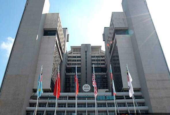 MINDEF tidak kenakan denda lewat RM116.54 juta bagi kelewatan penyerahan kapal LCS 1 - LKAN MINDEF tidak kenakan denda lewat RM116.54 juta bagi kelewatan penyerahan kapal LCS 1 - LKAN