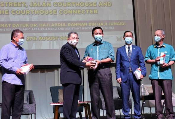 Projek perintis CCTV di Kuching, inisiatif jadikan Kuching bandar raya pintar dan selamat Projek perintis CCTV di Kuching, inisiatif jadikan Kuching bandar raya pintar dan selamat