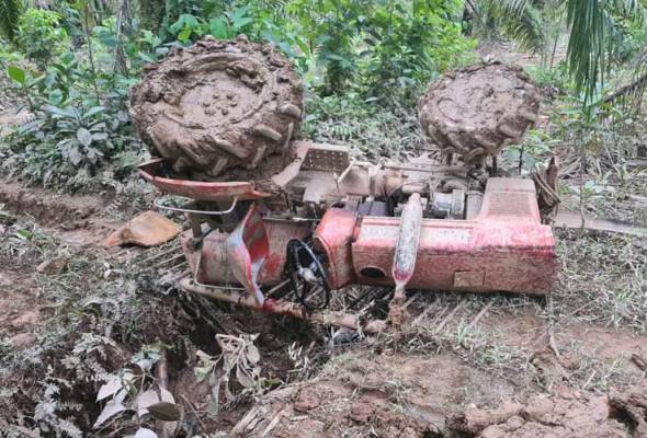 Lelaki maut dihempap traktor di Beaufort Lelaki maut dihempap traktor di Beaufort