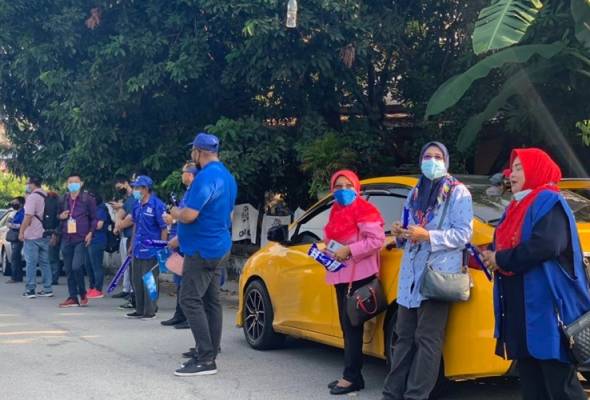 Slim Memilih: Hentikan aktiviti raih undi - SPR Slim Memilih: Hentikan aktiviti raih undi - SPR