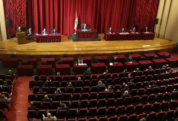 Parlimen Lubnan mula bersidang buat pertama kali selepas tragedi letupan Parlimen Lubnan mula bersidang buat pertama kali selepas tragedi letupan