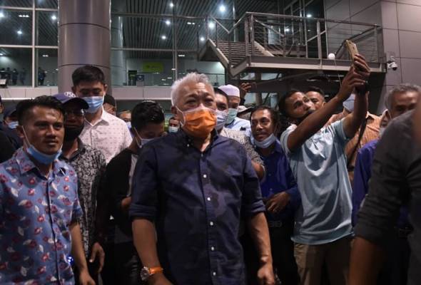 Sabah Memilih: UMNO Sabah bermesyuarat, misi utama gerakkan parti Sabah Memilih: UMNO Sabah bermesyuarat, misi utama gerakkan parti