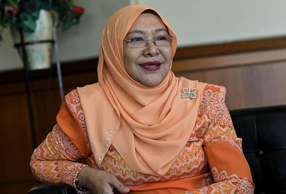 Cabaran Zaiton kemudi pentas Istana Budaya semasa COVID-19 Cabaran Zaiton kemudi pentas Istana Budaya semasa COVID-19