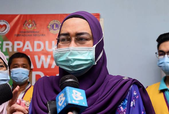 Penarafan bintang kepada KRT bermula tahun depan - Menteri Penarafan bintang kepada KRT bermula tahun depan - Menteri