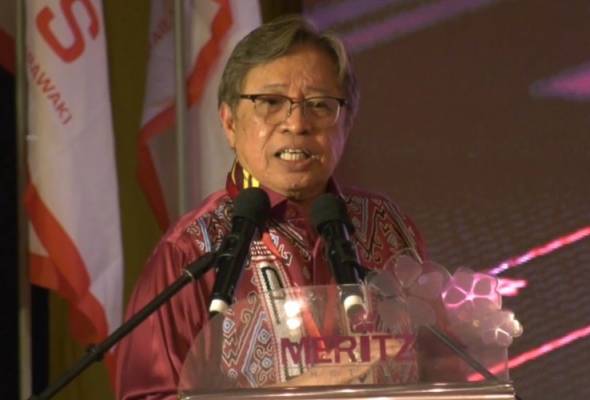 Sarawak Memilih: Abang Johari masih pertimbang tarikh PRN, ambil kira situasi COVID-19 Sarawak Memilih: Abang Johari masih pertimbang tarikh PRN, ambil kira situasi COVID-19