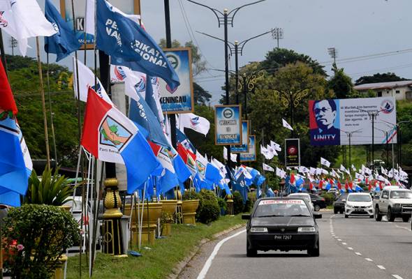 Perang bendera, perang minda! Perang bendera, perang minda!