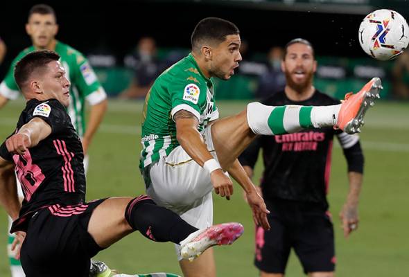 Zidane gembira dengan Los Blancos, tidak mahu tambah pemain baru Zidane gembira dengan Los Blancos, tidak mahu tambah pemain baru