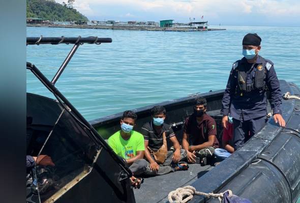 13 warga asing ditahan di perairan Pulau Pangkor dan Bagan Datuk 13 warga asing ditahan di perairan Pulau Pangkor dan Bagan Datuk