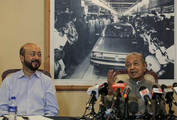 Amal politik wang, kerajaan sekarang sama dengan kerajaan Najib - Dr Mahathir Amal politik wang, kerajaan sekarang sama dengan kerajaan Najib - Dr Mahathir