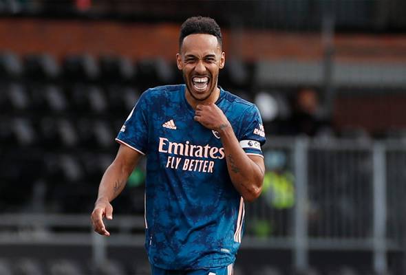 Aubameyang bawa khabar ceria tandatangani kontrak baru tiga tahun di Arsenal Aubameyang bawa khabar ceria tandatangani kontrak baru tiga tahun di Arsenal