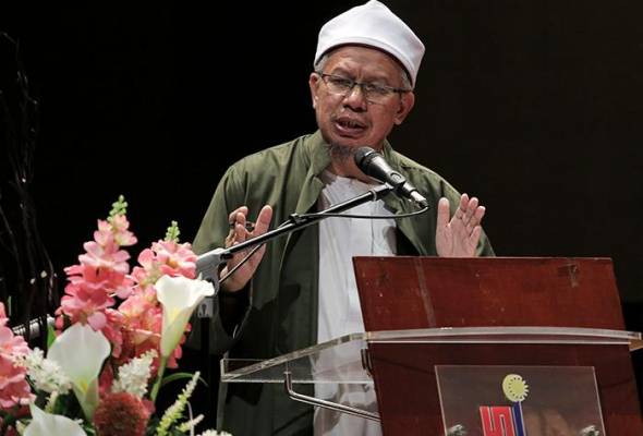 Benarkan umrah hanya selepas dapat nasihat MKN, KKM - Zulkifli Benarkan umrah hanya selepas dapat nasihat MKN, KKM - Zulkifli