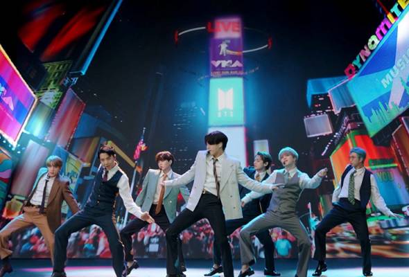 AS$55 bilion bakal jadi milik BTS apabila saham Big Hit disenaraikan AS$55 bilion bakal jadi milik BTS apabila saham Big Hit disenaraikan