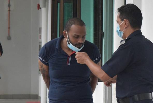 Mayat dalam beg, lelaki didakwa bunuh rakan Mayat dalam beg, lelaki didakwa bunuh rakan